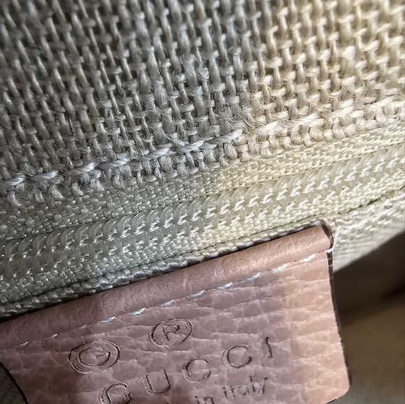 GUCCI  DOLLAR CALFSKIN INTERLOCKING G  TOTE_BEIGE_MEDIUM_ - Picture 7 of 17
